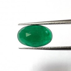 Emerald 14x9mm Oval facet 5.25 cts A grade